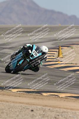 media/Oct-02-2025-Racers Edge (Thu) [[2c91cb6ab3]]/2-A Group/Session 5-Turn 12 (130pm)/